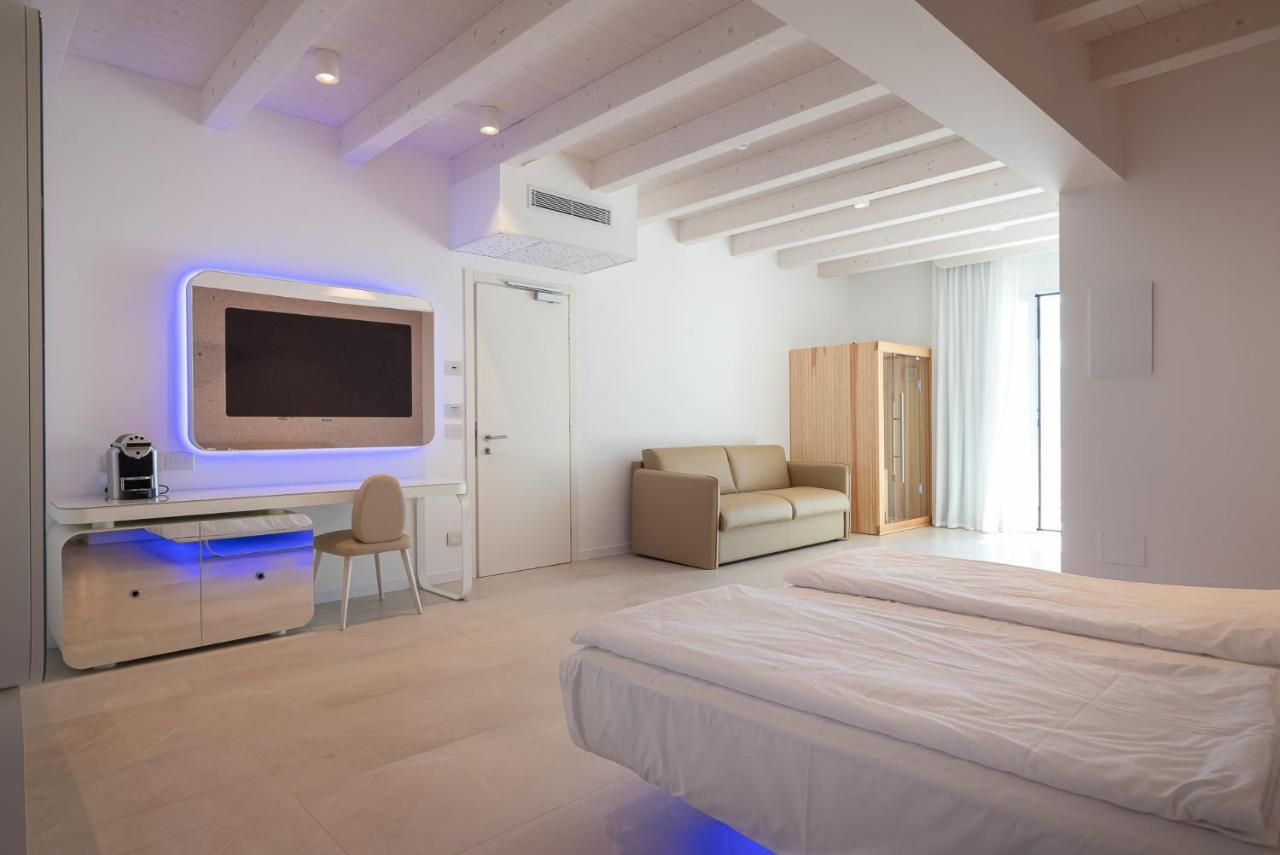 Hotel Edera Caorle Buitenkant foto