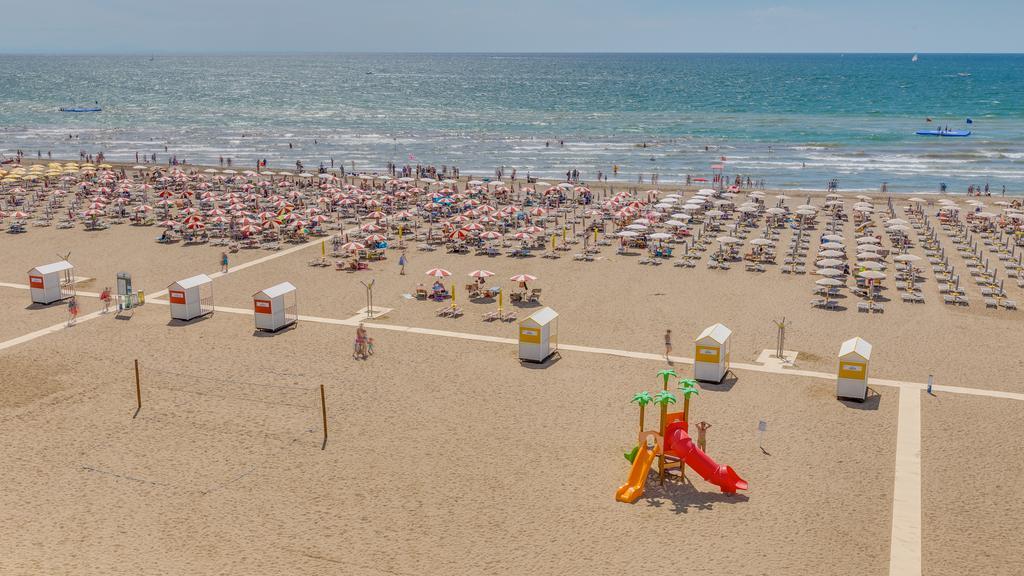 Hotel Edera Caorle Buitenkant foto